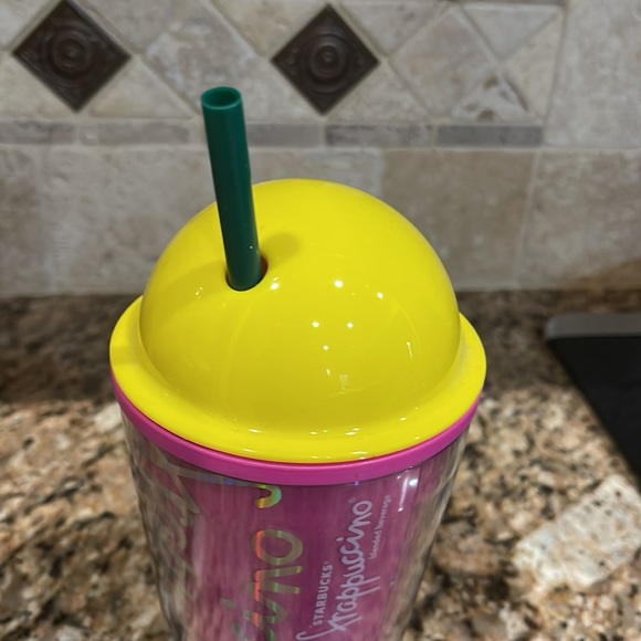 Starbucks Frappuccino cup - Picture 2 of 5